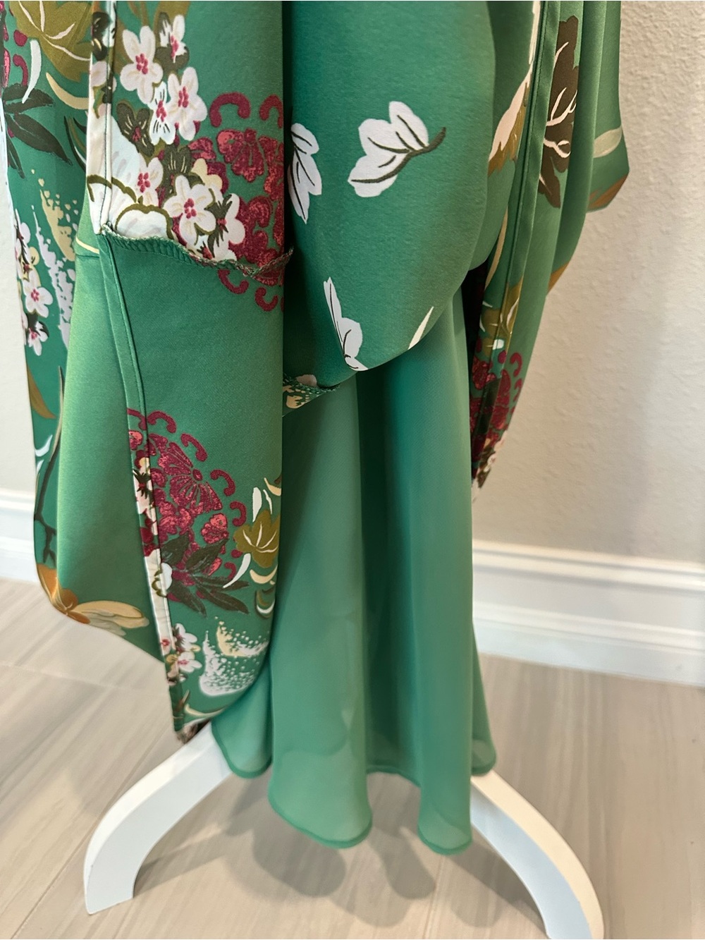 NWT Zara Women’s Size Small - Green Floral Slip Dress - V-Neck Maxi - Picture 7 of 8